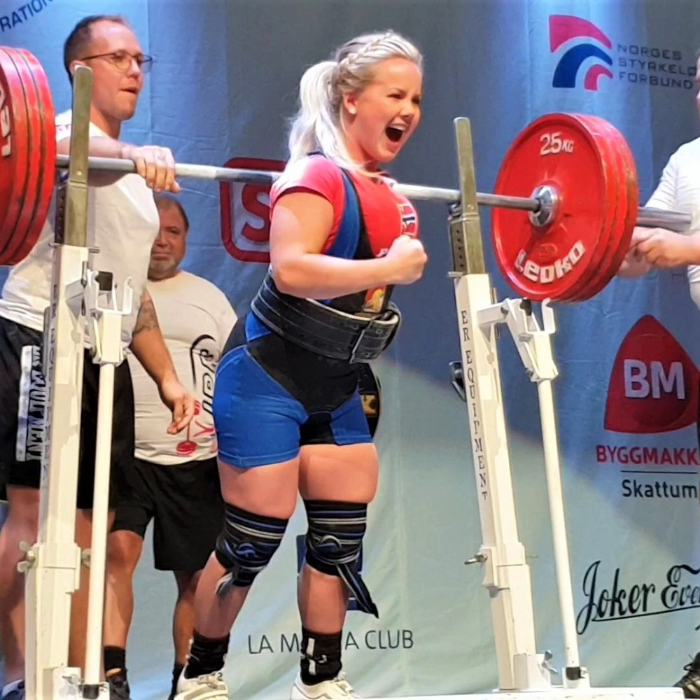 TITAN タイタン スーパーセンチュリオンRS 42 スクワットスーツ パワー